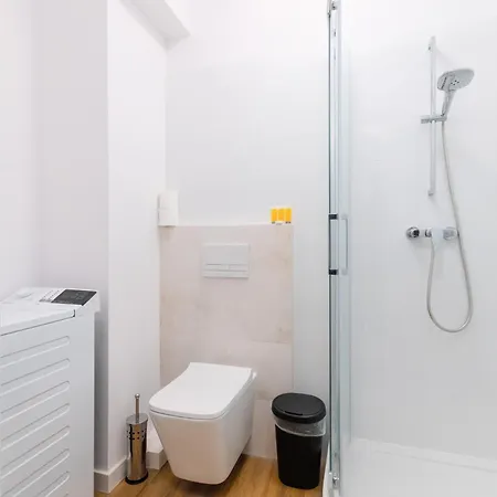 Park Skowroni Cosy By Bookinghost 弗罗茨瓦夫