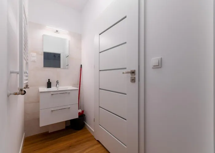 Park Skowroni Cosy By Bookinghost *